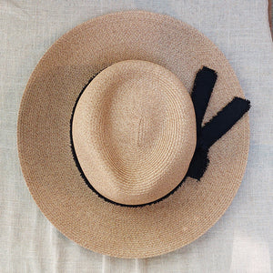 OBEIOBEI/Feather pin traw hat-Black ribbon