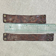 Load image into Gallery viewer, Campomaggi/Unisex Leather Bracelets(A/B/C/D/E)