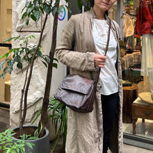 Load image into Gallery viewer, Numero 10/Soft Leather Bag (Brown/Navy)