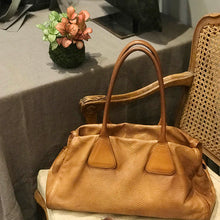 Load image into Gallery viewer, Numero 10/Beige soft calf leather bag - OBEIOBEI