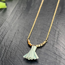 Load image into Gallery viewer, Medecine Douce/Leather tassel necklace(Red/Light green) - OBEIOBEI