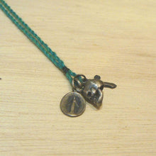 Load image into Gallery viewer, Cooperative de Creation/Silver Skull necklace - OBEIOBEI