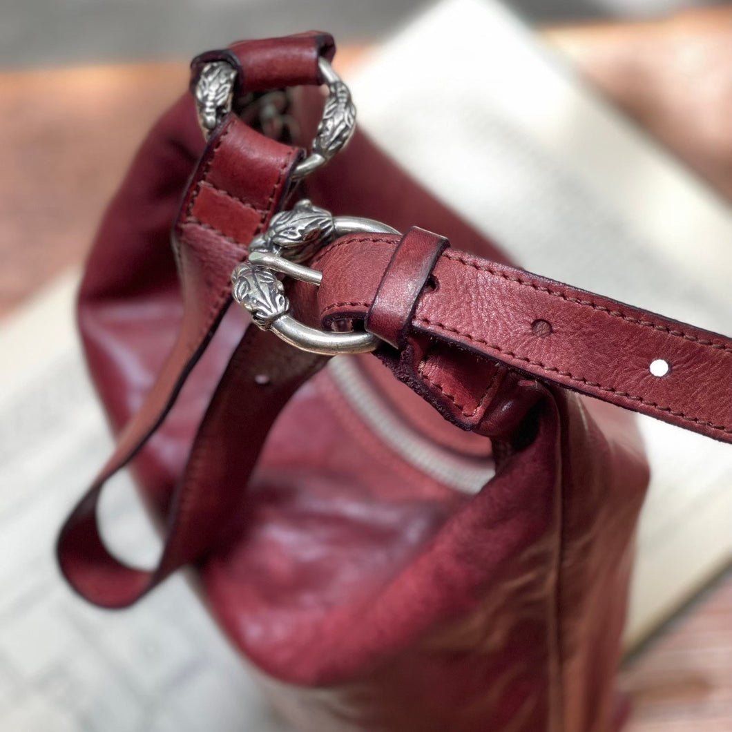 Campomaggi/Dark red hobo bag