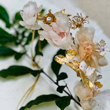 Load image into Gallery viewer, Cecile Boccara/Flower Tiara with Crystals
