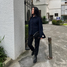 Load image into Gallery viewer, 日本Ampersand/Black Sheepskin Clutch