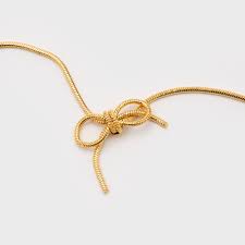 Cecile Boccara/Necklace with small chain knot