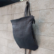 Load image into Gallery viewer, Delle Cose/Grey black leather woven backpack - OBEIOBEI