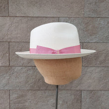 Load image into Gallery viewer, Borsalino/Classic medium brim Panama hat-Pink ribbon - OBEIOBEI