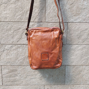 Campomaggi/Cognac Shoulder Bag