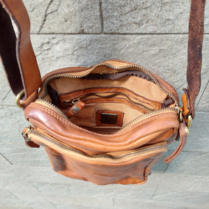 Campomaggi/Cognac Shoulder Bag