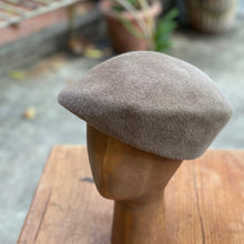 Load image into Gallery viewer, 日本設計師帽款/fur felt hat(Olive/Black/Dark Beige)