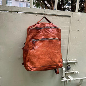 Campomaggi/Leather Backpack in Tan