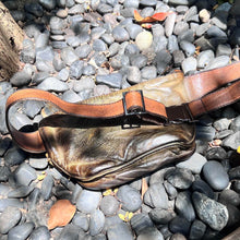 Load image into Gallery viewer, Numero 10/Military green waist bag