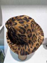 Load image into Gallery viewer, Reinhard Plank/Leopard Wool Hat