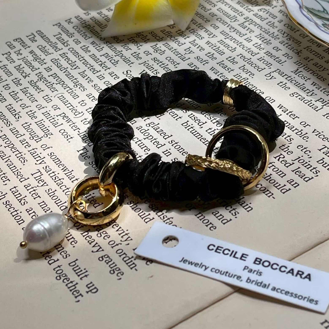 Cecile Boccara/Black scrunchy with pearl