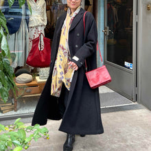 Load image into Gallery viewer, 義大利Massimo Alba/Black Long Coat