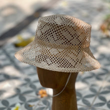 Load image into Gallery viewer, 日本設計師草帽/Lace straw hat(Black/Beige)