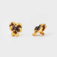 Load image into Gallery viewer, Cecile Boccara/Yellow flower earrings