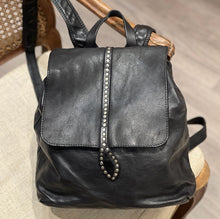 Load image into Gallery viewer, Campomaggi/Medium Black Backpack
