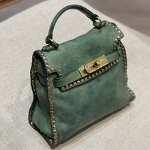Load image into Gallery viewer, Campomaggi/Mini Bag in light green