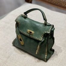 Load image into Gallery viewer, Campomaggi/Mini Bag in light green
