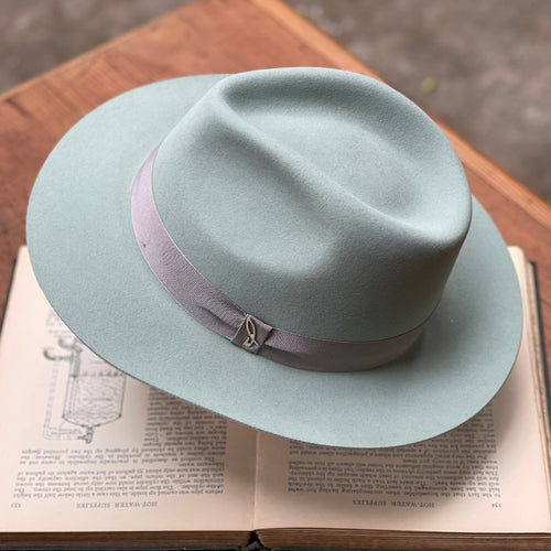 Doria/Light Green Felt Hat
