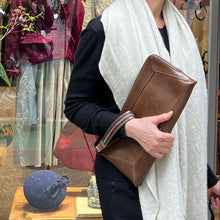 Load image into Gallery viewer, Isabel Benenato/Geometric Clutch in Brown