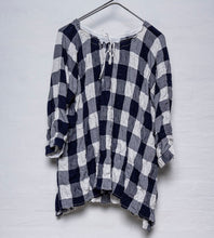 Load image into Gallery viewer, H+ by Hannoh Wessel/Blue plaid top(36)