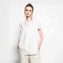 Load image into Gallery viewer, 義大利設計師品牌/White Shirt(40)