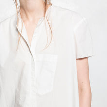 Load image into Gallery viewer, 義大利設計師品牌/White Shirt(40)