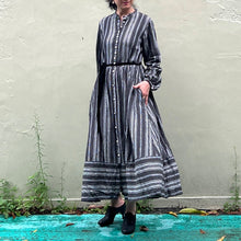 Load image into Gallery viewer, Japan designer/French Stripe Linen Dress(White/Khaki brown)