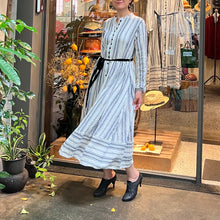 Load image into Gallery viewer, Japan designer/French Stripe Linen Dress(White/Khaki brown)