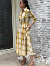 Load image into Gallery viewer, PDR/薄荷綠格紋長洋裝(38/40)