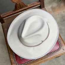 Load image into Gallery viewer, Doria/Grey Felt Hat