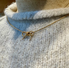 Load image into Gallery viewer, Cecile Boccara/Necklace with small knot