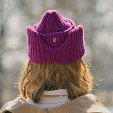Load image into Gallery viewer, 日本設計師帽款/Magenta Alpaca Knitting Cap