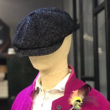 Load image into Gallery viewer, Doria/Black Newsboy Cap
