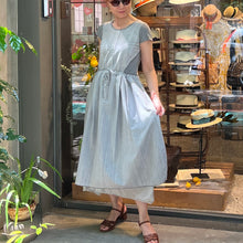Load image into Gallery viewer, H+ by Hannoh Wessel/Light grey dress(36)