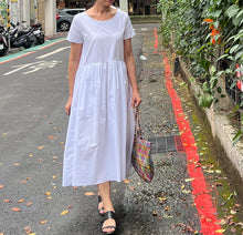 Load image into Gallery viewer, H+ by Hannoh Wessel/White dress(Size:36/38)