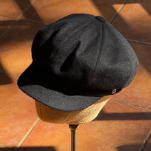 Load image into Gallery viewer, Doria/Black Wool Sailor Cap