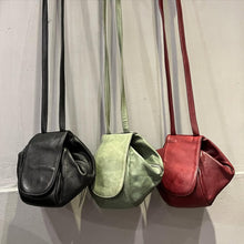 Load image into Gallery viewer, 義大利品牌/Small shoulder bag(Black/Red/Green)