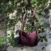 Load image into Gallery viewer, 義大利品牌/Woven shoulder bag(Purple/Grey Brown)