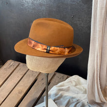 Load image into Gallery viewer, Borsalino/Winter hat in cognac(Medium brim)
