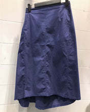 Load image into Gallery viewer, H+ by Hannoh Wessel/Cotton Skirt in Navy