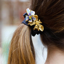 Load image into Gallery viewer, Cecile Boccara/Black scrunchy with flower