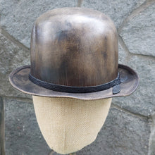 Load image into Gallery viewer, Move/Leather Bowler Hat - OBEIOBEI