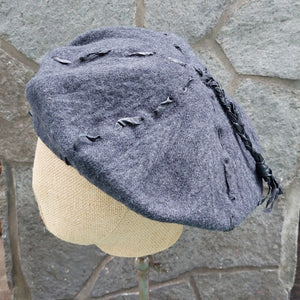 Move/Leather Embellished Beret (Dark grey/Beige) - OBEIOBEI
