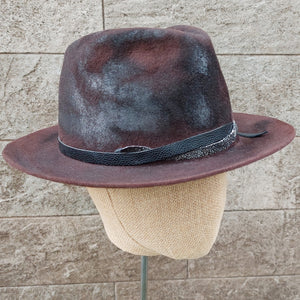 Move/Dark brown felt hat - OBEIOBEI