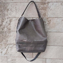 Load image into Gallery viewer, Delle Cose/Brown Horse Leather Shoulder Bag - OBEIOBEI