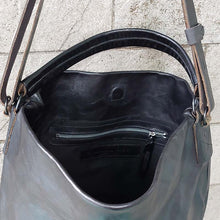 Load image into Gallery viewer, Delle Cose/Black Horse Leather Shoulder Bag - OBEIOBEI
